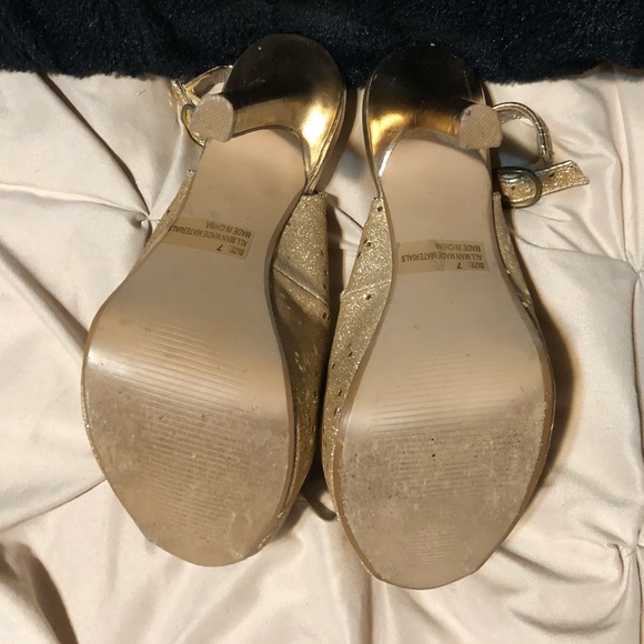 Gold Glitter Heels - Picture 4 of 6